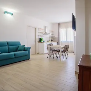 Station - Fanale Apartment