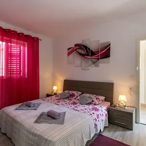 Borna Apartament Zadar